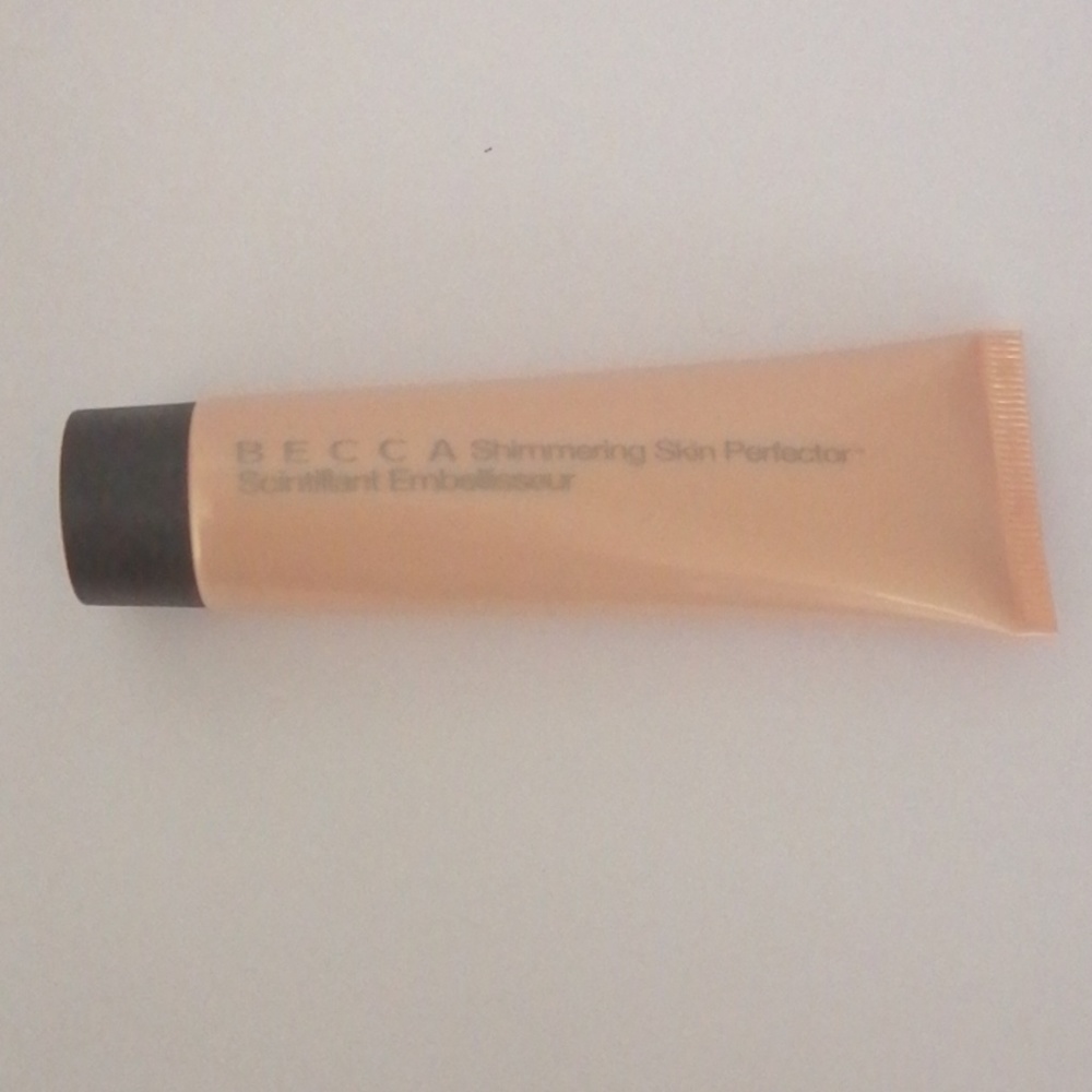 Becca shimmering skin perfector Opal